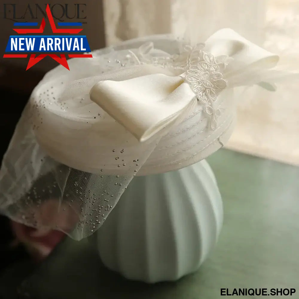 Elegant White Bridal Fascinator Hat – Lace Veil Bow Pillbox Cap
