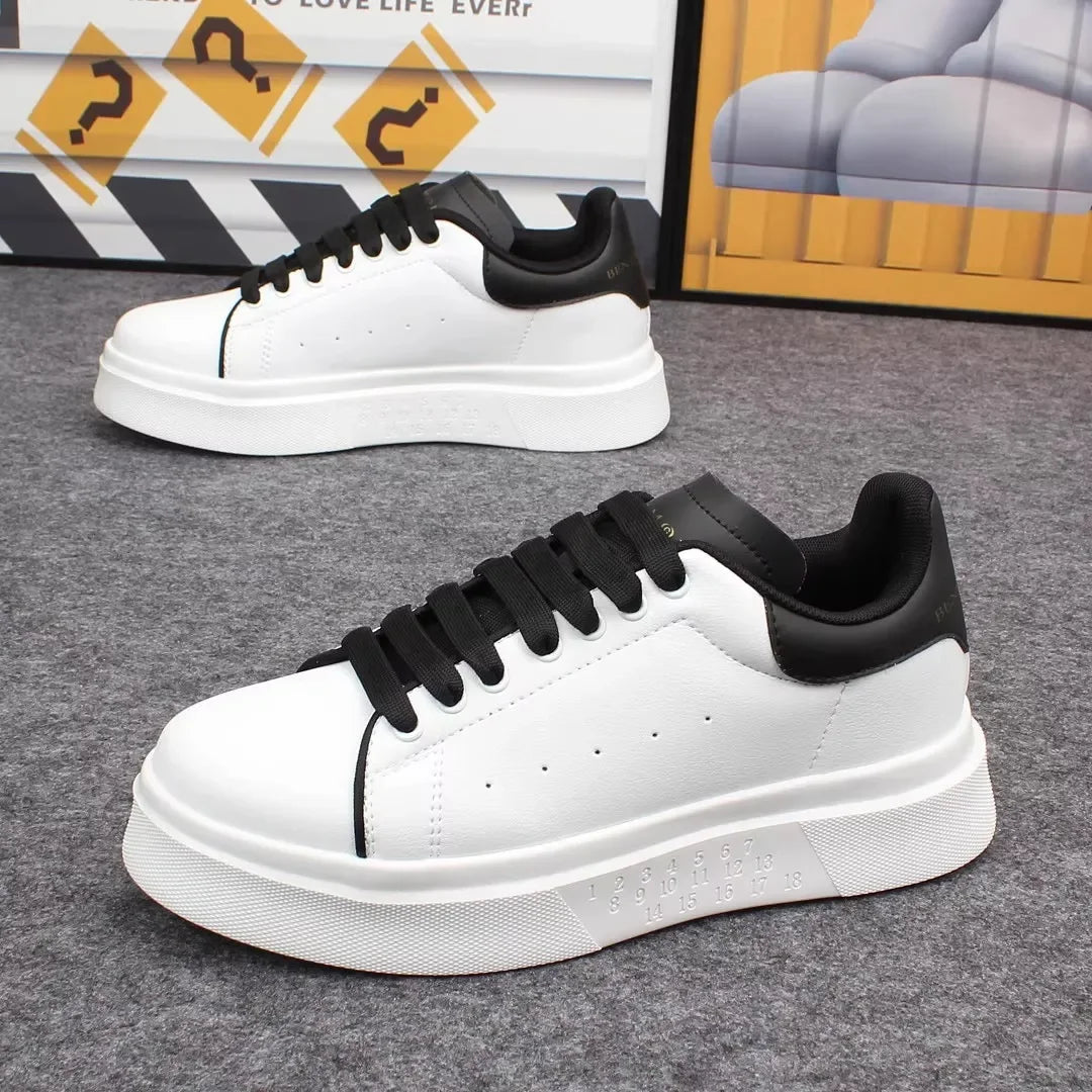 Designer 2025new casual sports shoes for men, black breathable tennis shoes for women, fashionable and versatile white shoes