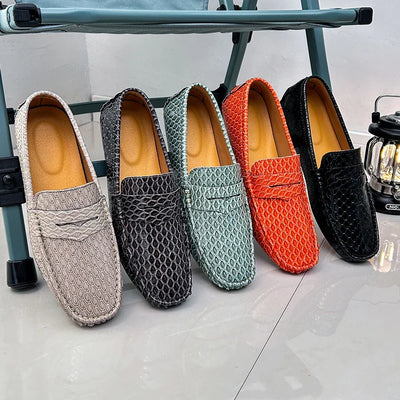 New Loafers Men Handmade Leather Dress Shoes Man Driving Flats Slip on Luxury Comfy Moccasins Black Party Shoes for Men