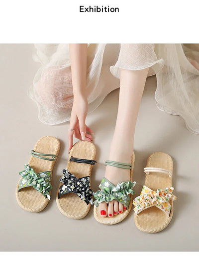 2025 New Floral Flip Flops for Women - Fashion Flat Sandals, Non-Slip Summer Slides for Beach/Outdoor, Trendy Ladies Casual Shoe