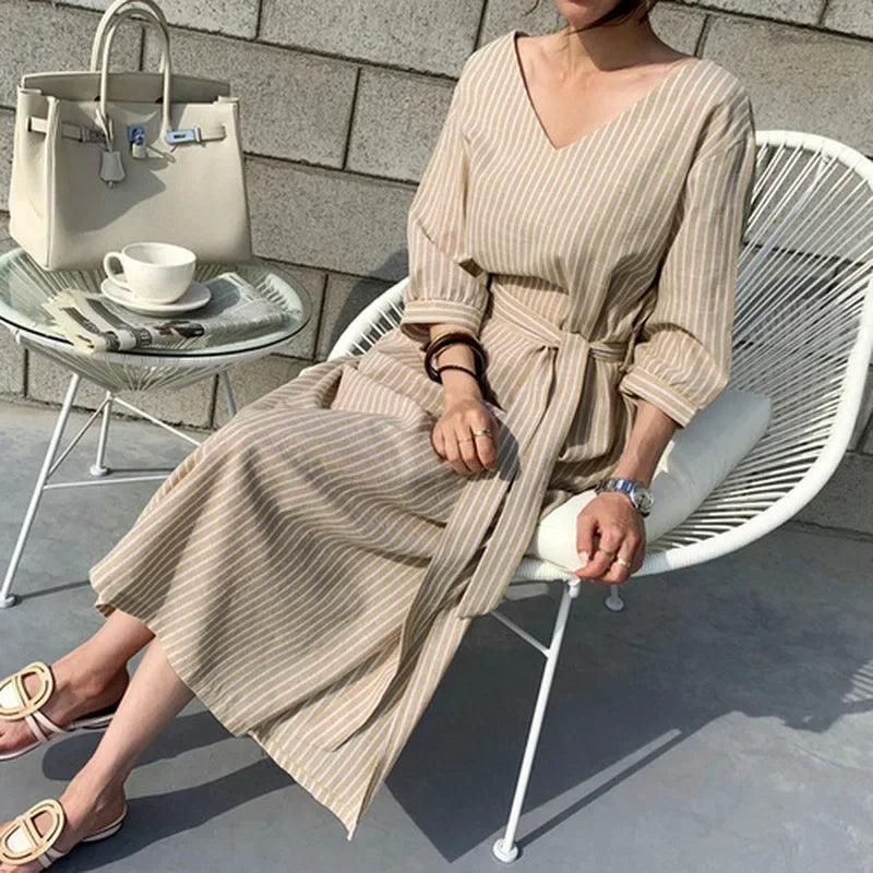 2021 Summer Striped Cotton Linen Long Dress Women Fashion Loose Vestidos Vintage V-neck Half Sleeve Dress for Women Loose