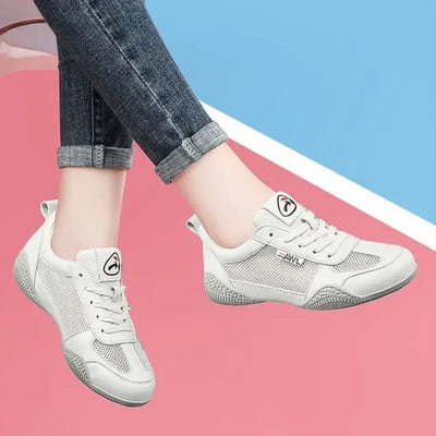 Designer Sports Shoes for Women 2024 Gym Cute Comfortable and Elegant Flat White Sneaker Running Fashion Casual Tennis Female