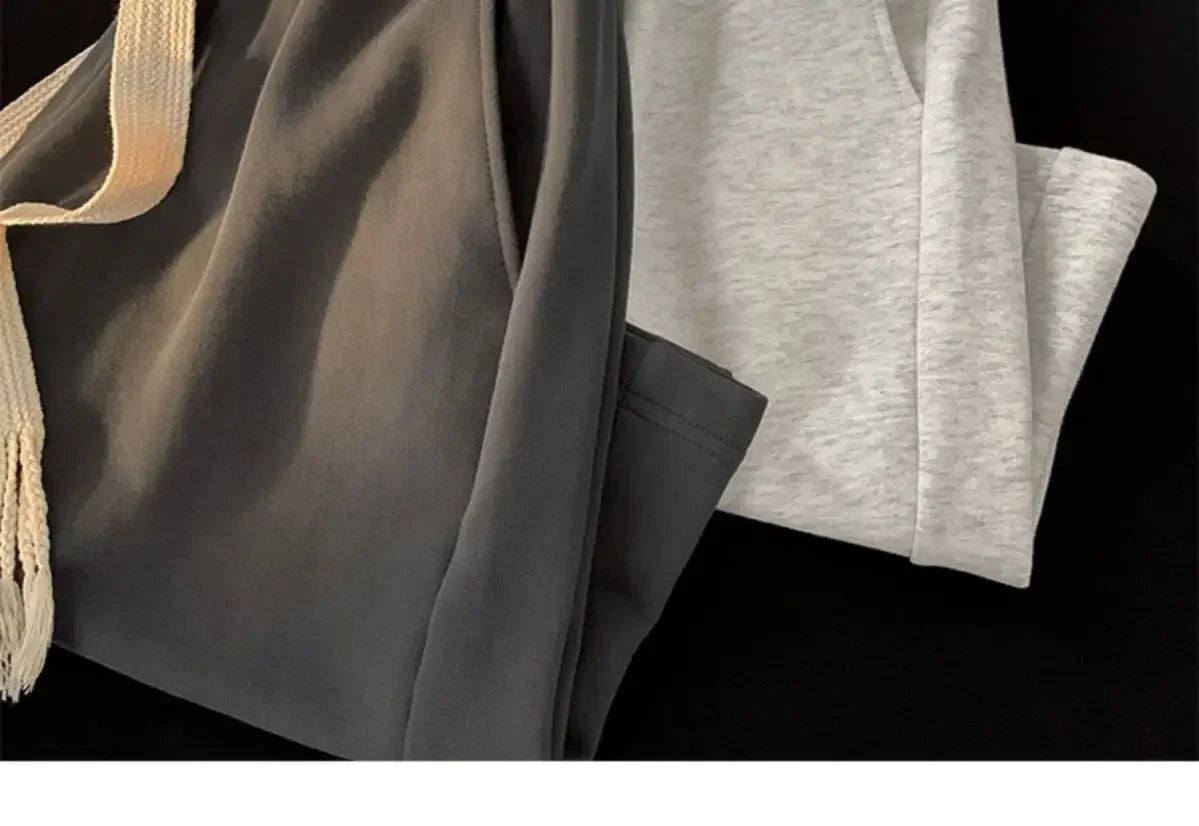 Solid Color Wide-leg Pants for Men New in Summer 2025 Loose and Versatile Sporty Mid-length Shorts Trendy