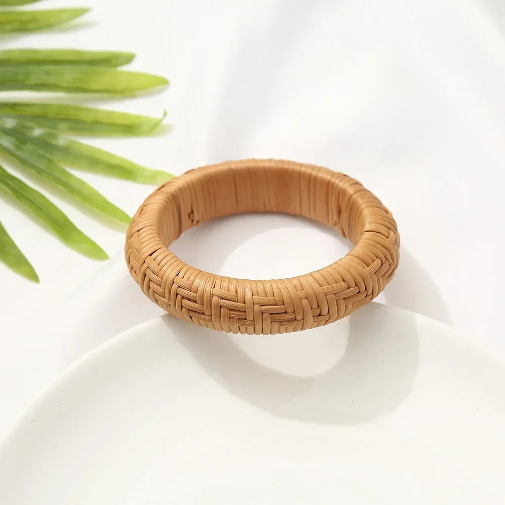 Bohemian Female Fashion Wood Bamboo Rattan Weave Handmade Bangles Big Bracelets For Women Boho Beach Style Ladies Jewelry Gifts
