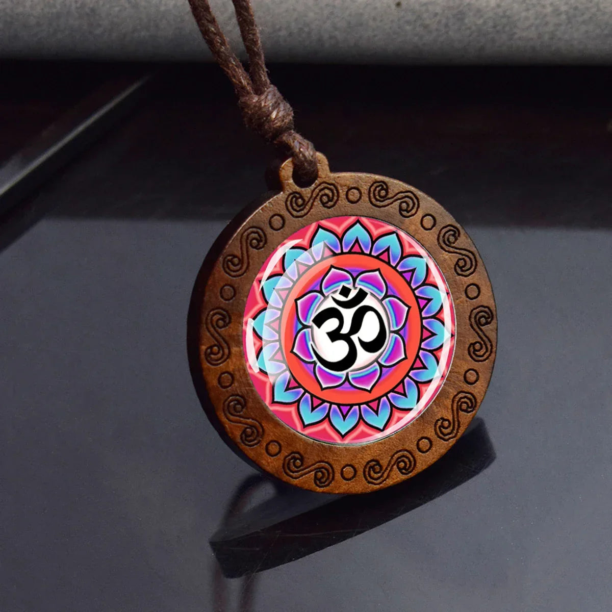 Hinduism Om Symbol Wood Glass Pendant Necklace Yoga Meditation Jewelry