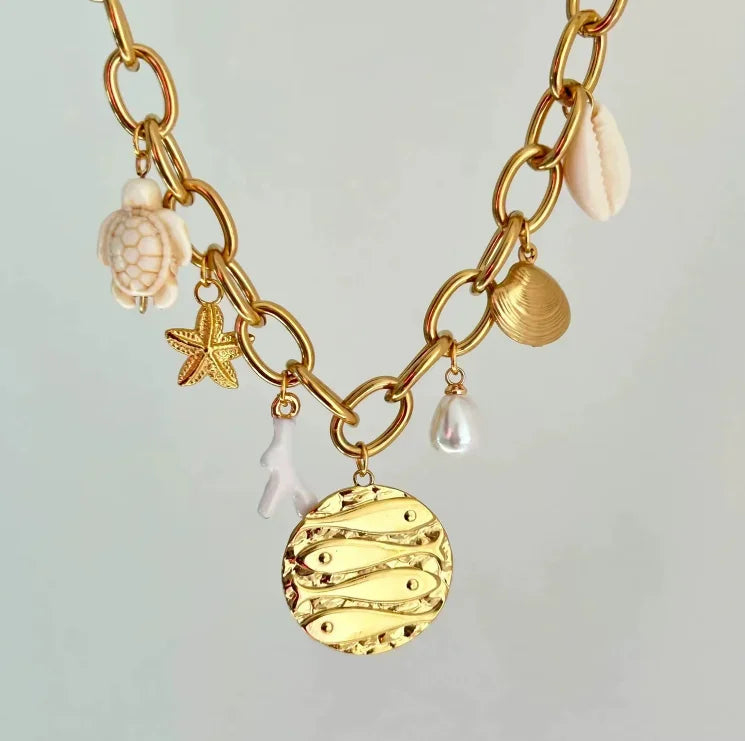 Handmade Scarf Choker Necklace for Women Girls New Fashion Fish Baroque Pearl Pendant Necklace Bohemian Vacation Necklace Gifts