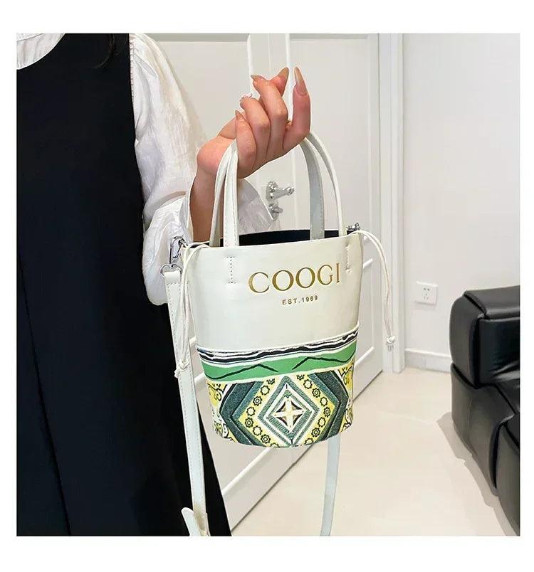 Stylish classic tote bag premium leather handbag by famous designer for fashionable ladies shoulder messenger