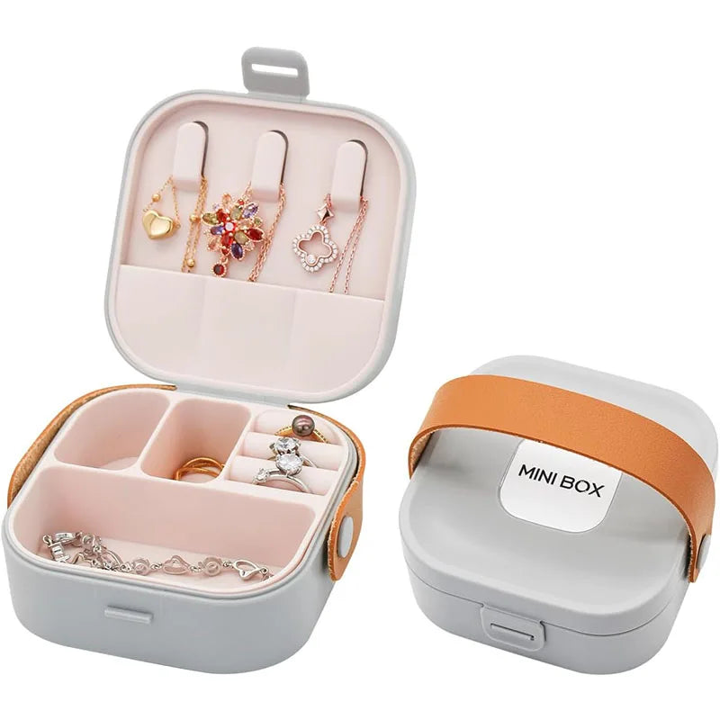 Mini Jewelry Travel Case Portable Traveling Jewelry Storage Organizer Box Women Rings Earrings Necklace Organizer Boxes JT