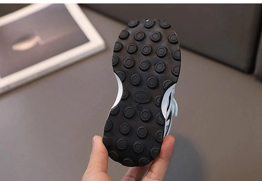 Kid's sports shoes for small and medium-sized children spring and autumn boys' sports shoes girls' mesh breathable running shoes