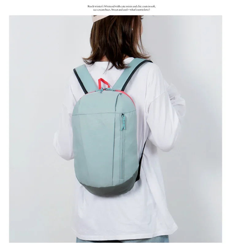 Mountaineering bag large capacity simple all-matching, fashionable, lightweight travel backpack, water splash resistant backpack