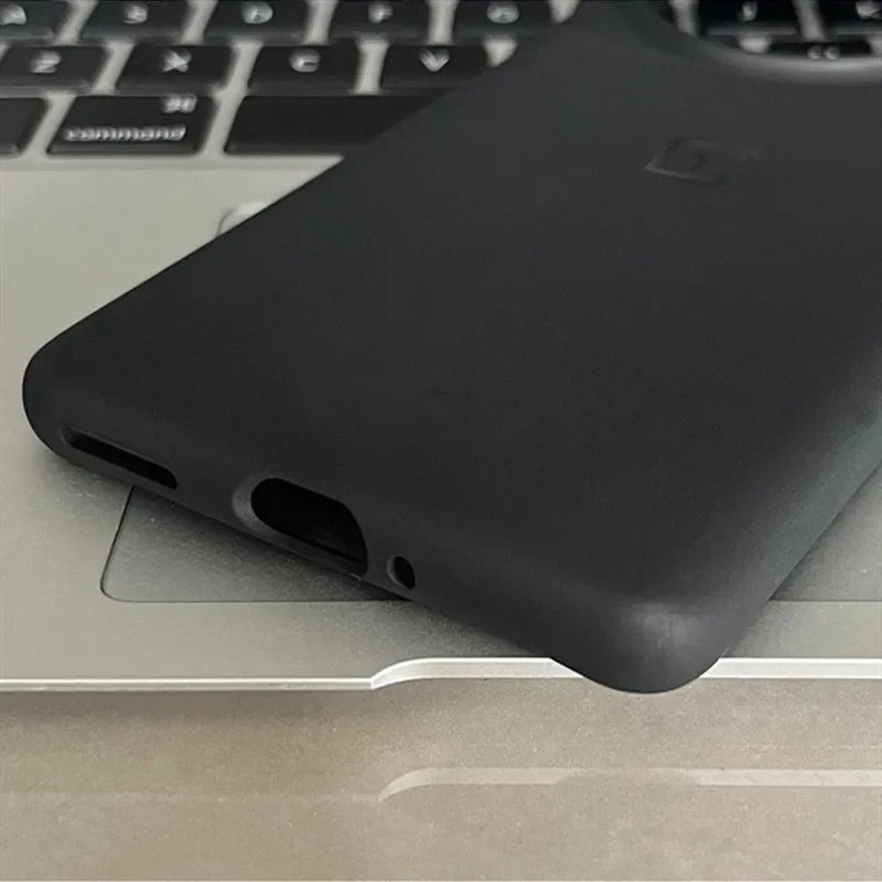 For OnePlus 12 Original Phone Case Ultra Slim Soft Back Case Shockproof Matte Luxury Rubber Skin Cover Funda Anti-Fingerprint