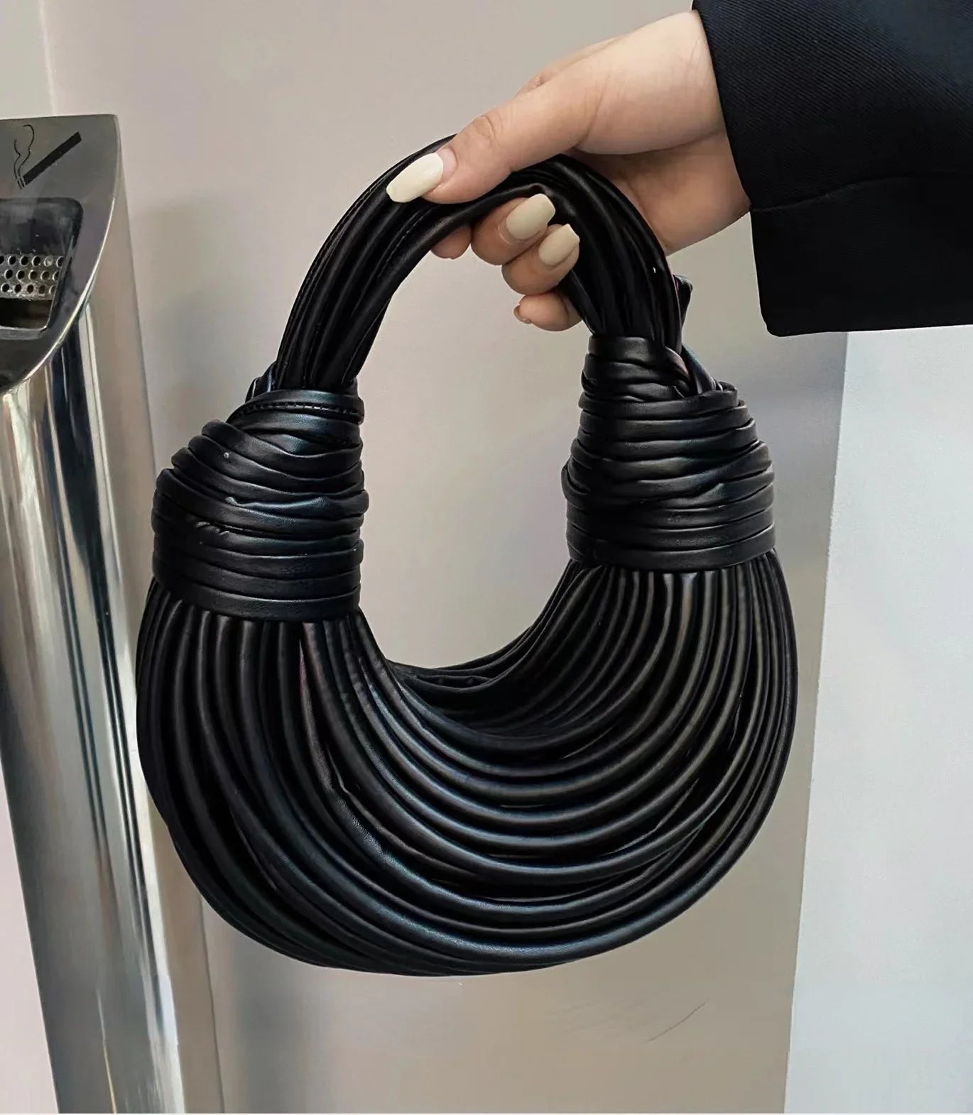 Handbags for Women 2025 New in Gold Luxury Designer Brand Handwoven Noodle Bags Rope Knotted Pulled Hobo Silver Evening Clutch