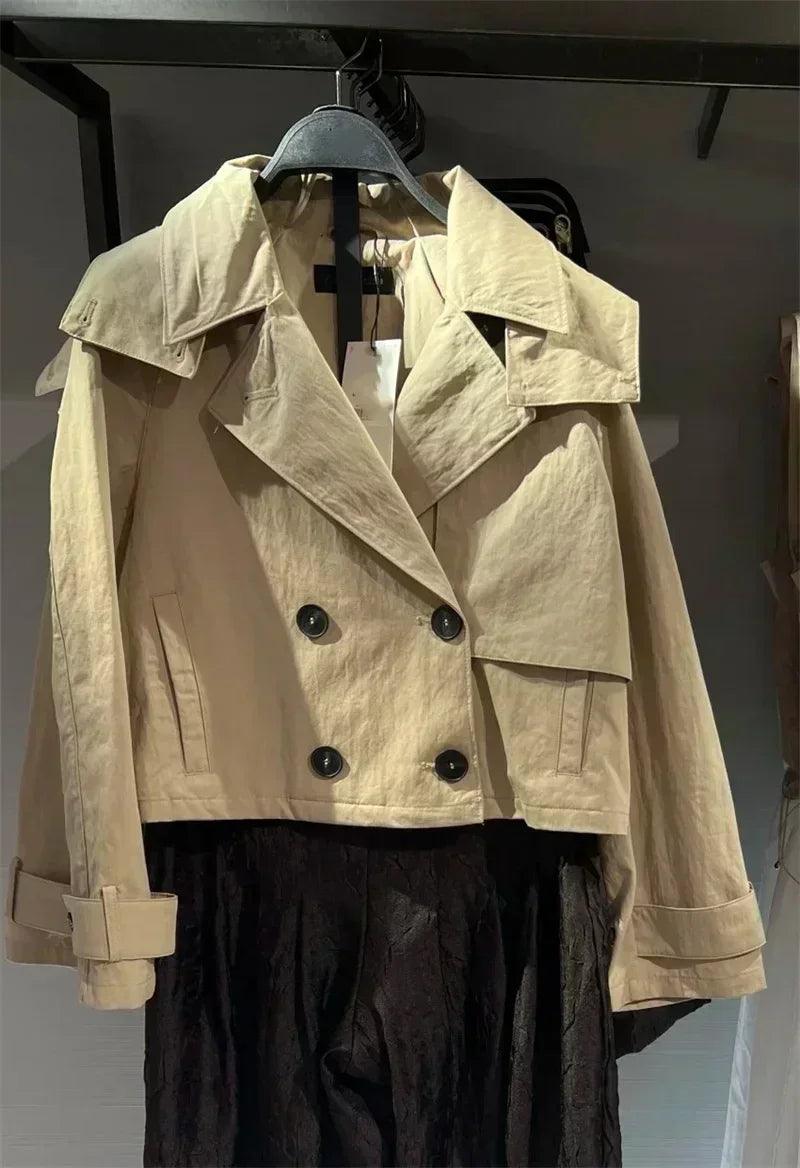 Fashionable khaki short hooded women’s summer jacket casual and versatile