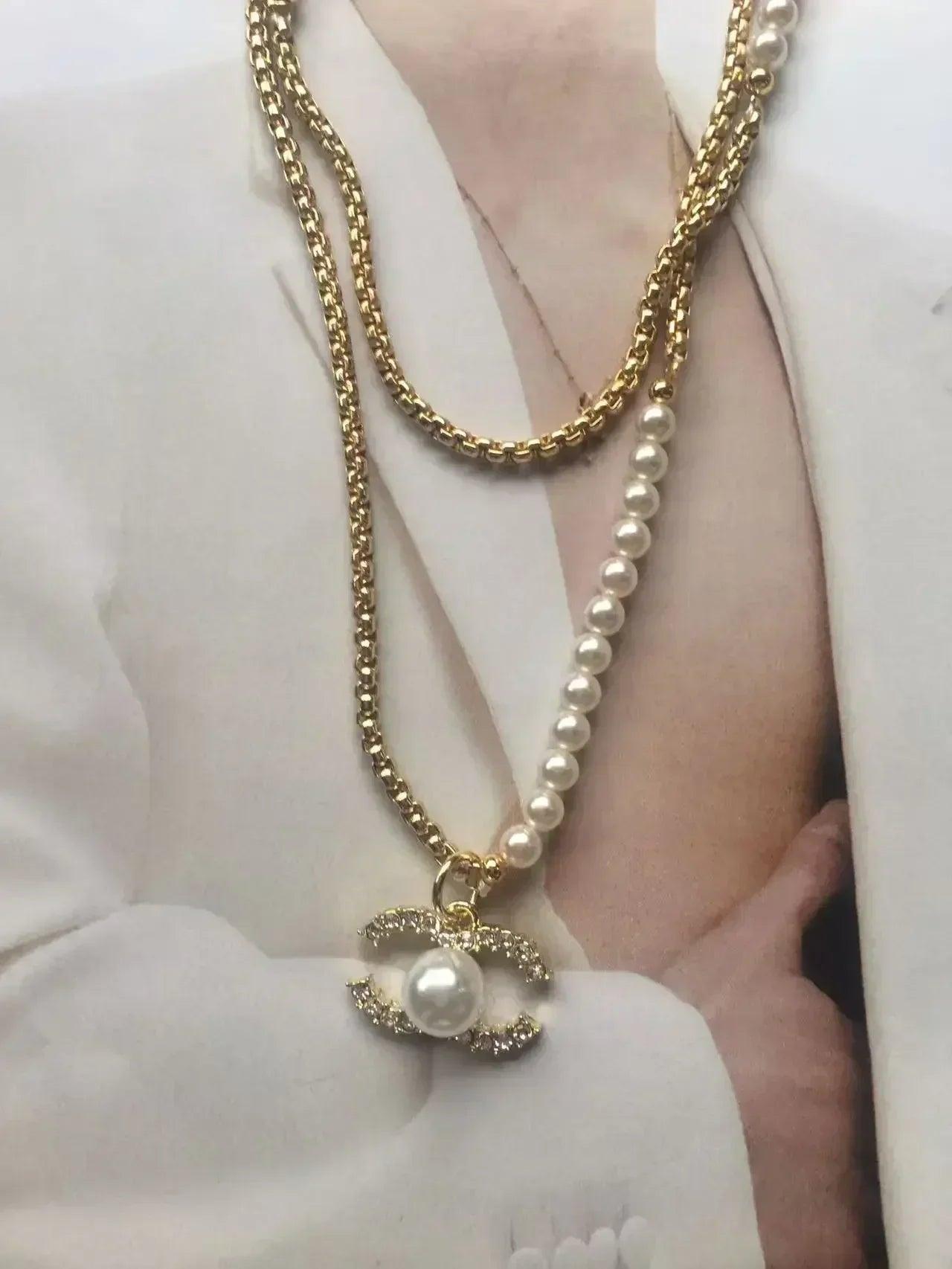 Luxury design necklace 106cm pendant can move freely be stacked in single layer or double worn many ways.