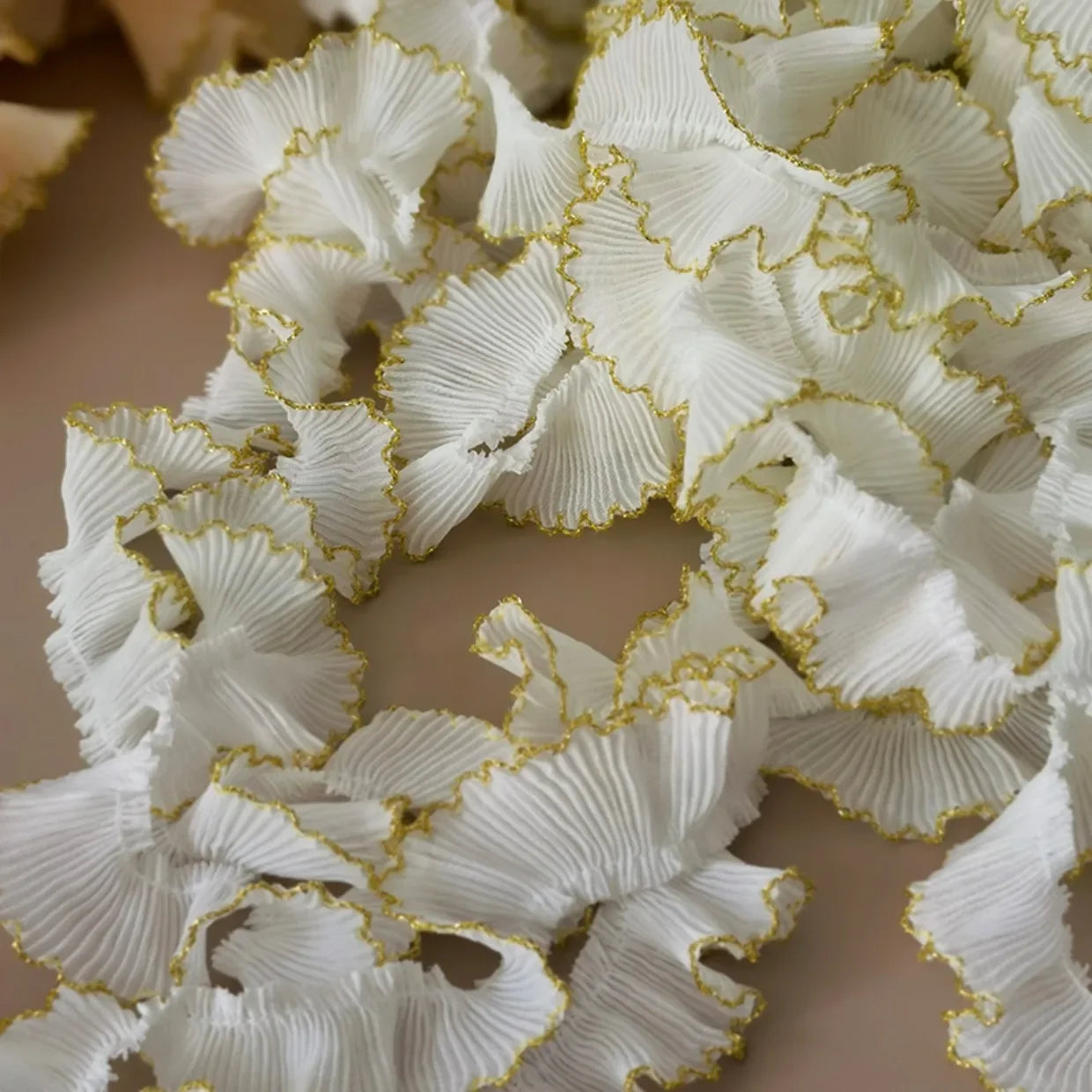 4M/lot 3cm Wine red/pink/Beige Chiffon Pleated Lace Dog Tooth Ruffle Lace Trimming for Dress Pet Cloth Home Decoration X1496