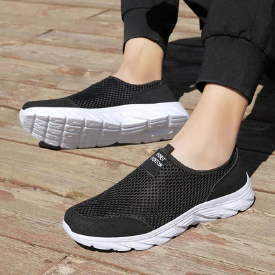 Summer Sneakers Men Shoes Breathable Mesh Lightweight Walking Casual Shoes Slip-On Driving Men's Loafers Zapatos Casuales