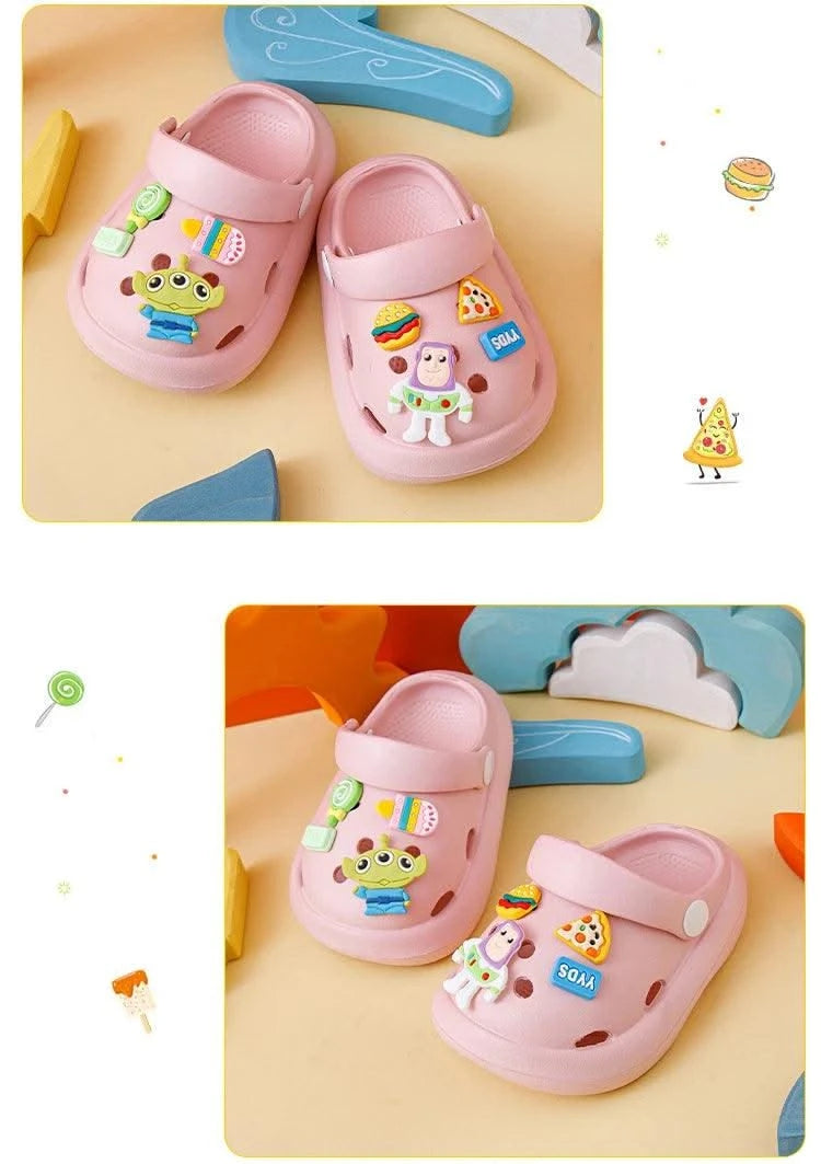 2023 Clogs  Boys Girls Summer Kids Children's Hole Shoes Infant Indoor Slippers Non-Slip Beach Sandals Toddler Home Shoes Baby