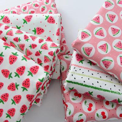 145x50cm Handmade Pink Strawberry Cotton Fabric for DIY Clothing, Ins Countryside Dress for Baby and Pet Cloth
