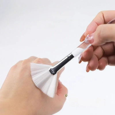 1/2 PCS Facial Cleanser Brush  Soft Bristles Exfoliator  Face Wash Brush Fan Makeup Brushes Portable Skin Care Tool