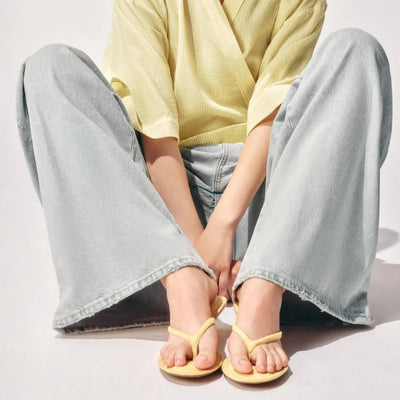 Cozy Faux Suede High-heel Slippers Women Sexy Round Toe Sewing Design Brand Slide Sandals Summer Sexy Clip-toe Beach Flip Flops