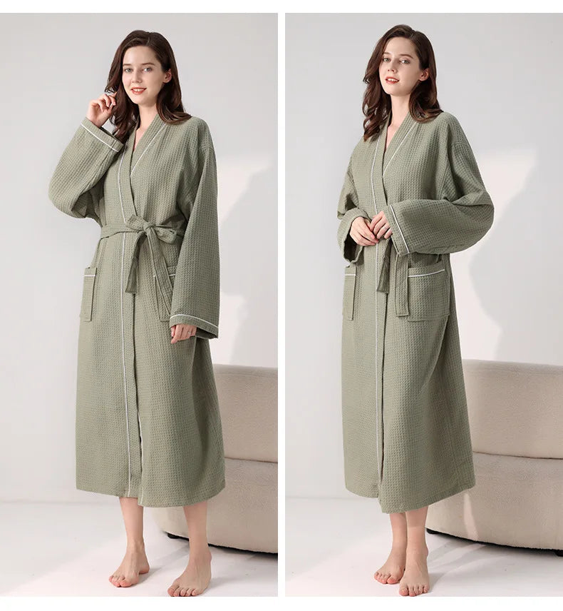 Hotel Cotton Bathrobe High Qualtiy Solid Colors Long Sleeve Mens And Women's Bathrobe