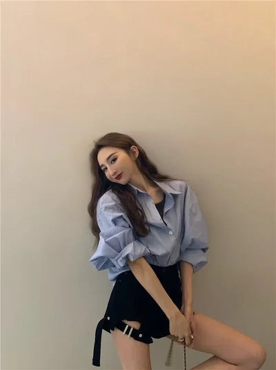 American style high street washed distressed high waisted slightly flared jeans for men and women, trendy brand, cool pants for