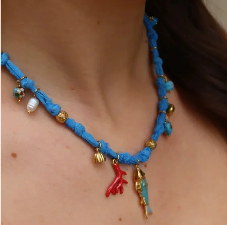 Handmade Scarf Choker Necklace for Women Girls New Fashion Fish Baroque Pearl Pendant Necklace Bohemian Vacation Necklace Gifts