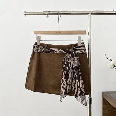 Suede Fabric Velvet High Waist Anti-light Khaki A-word Skirt Women's 2025 Autumn New Korean Silk Scarf Hip Mini Skirt