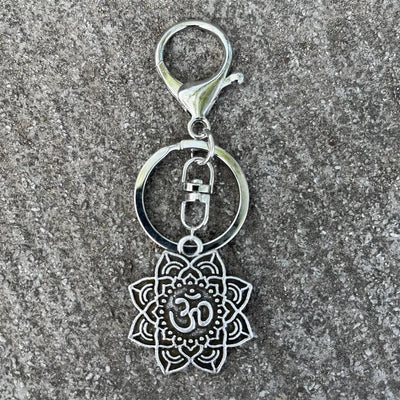 Nostalgia Yoga Lotus Keyring Mandala Jewelry Vintage Keychain For Women Buddhism Gifts