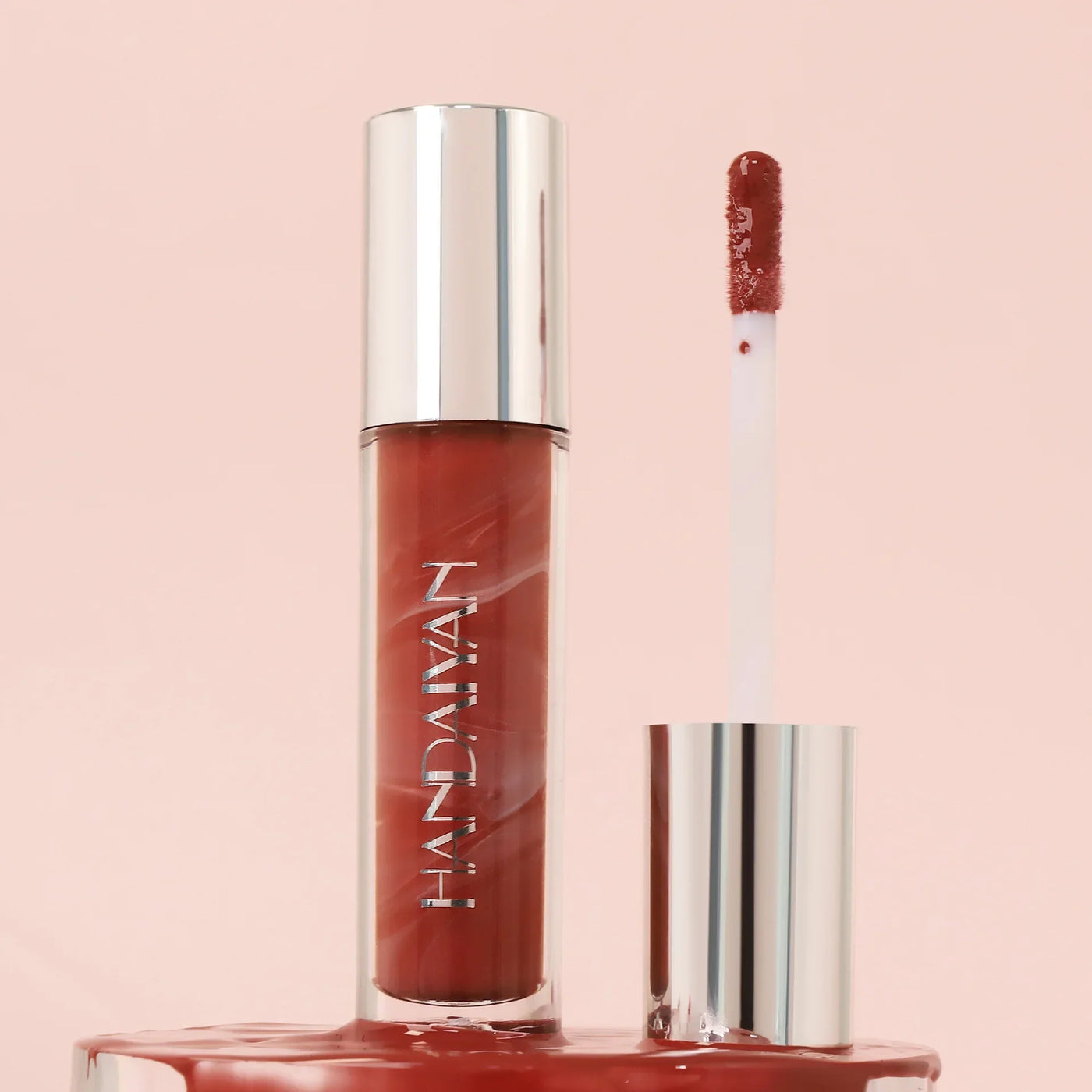 Long Lasting Lip Gloss Vitamin E Infused Plumping Glaze Hydrating Nude Color Liquid Balm Glossy Makeup Shine