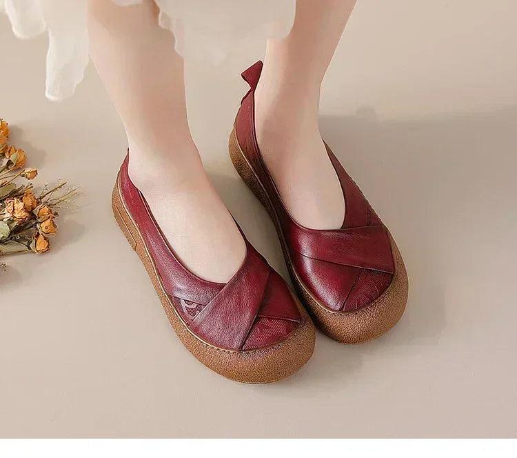 Authentic anti skid slip on leather flat shoes ladies shallow loafers woman comfy soft moccasin