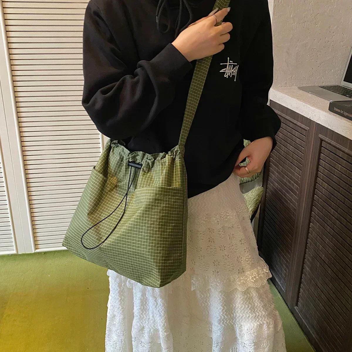Handbags for women. Leisure big bag female 2025 new fashion cloth shoulder large capacity tote commuter messenger