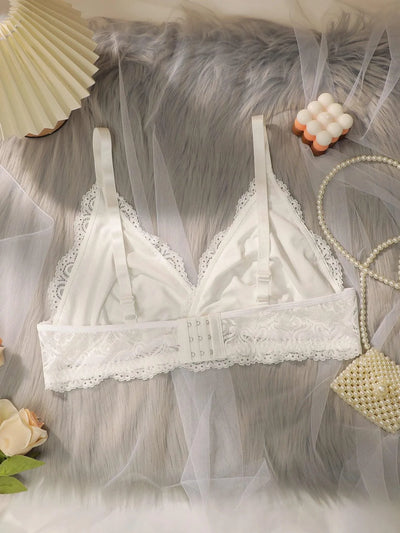 Women's plus size bra embroidered lace flower without steel