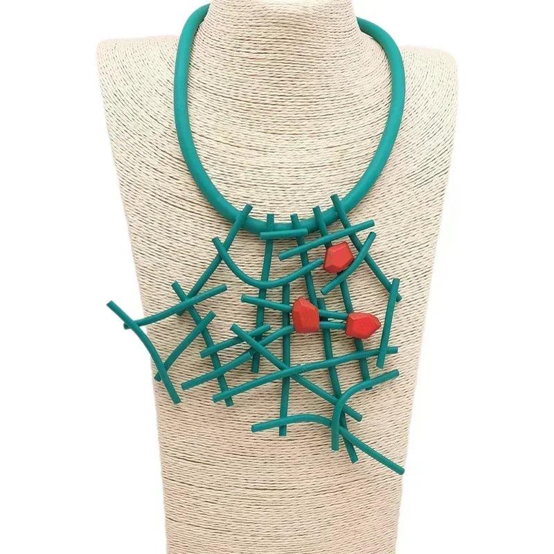 Fashion designer luxury necklaces women handmade gothic pendant necklace rubber jewelry wooden accessories statement