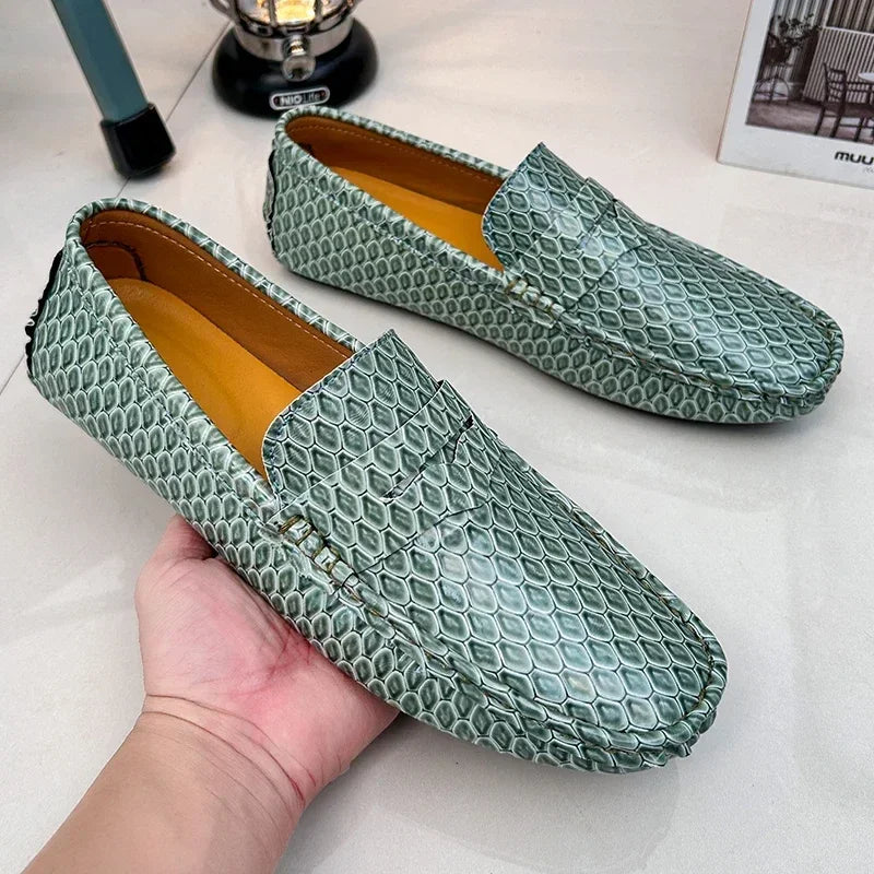 New Loafers Men Handmade Leather Dress Shoes Man Driving Flats Slip on Luxury Comfy Moccasins Black Party Shoes for Men