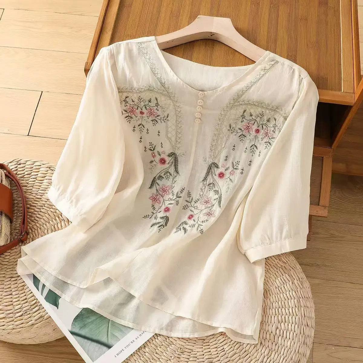 Linen V-neck EmbroideryTop For Women