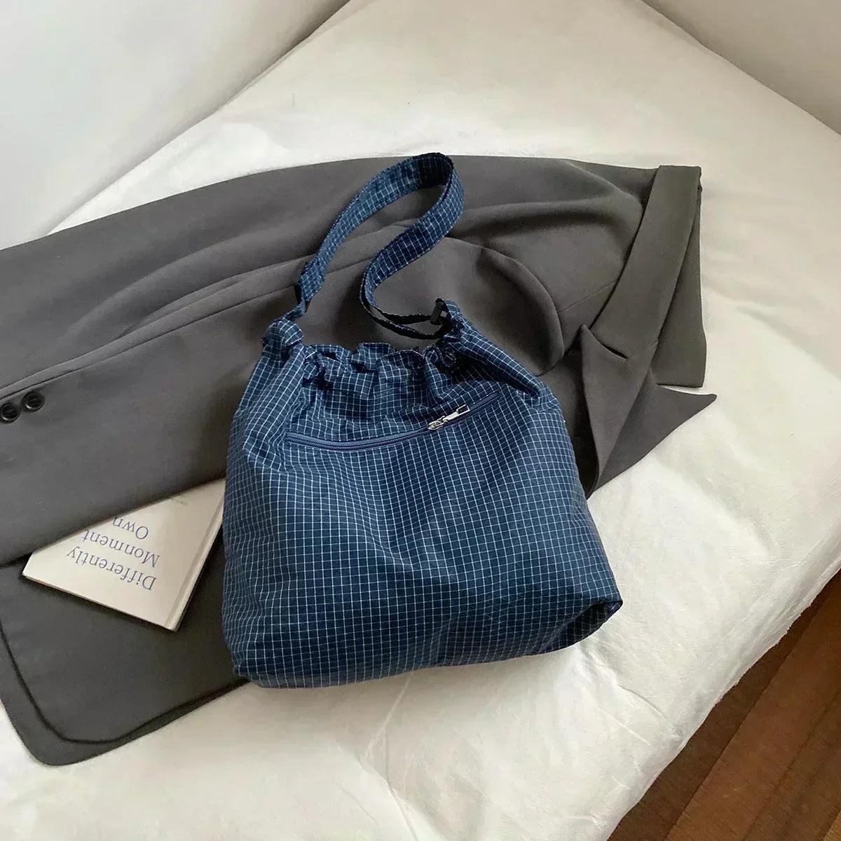 Handbags for women. Leisure big bag female 2025 new fashion cloth shoulder large capacity tote commuter messenger