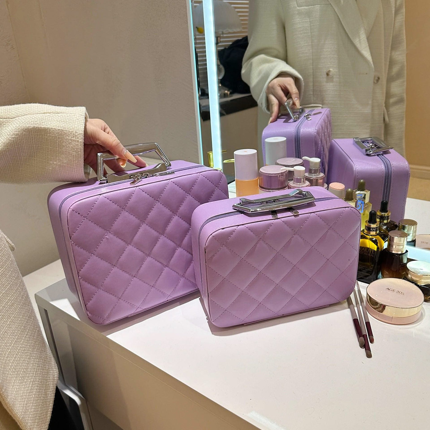 EXCLUSIVE: Embroidery Design Cosmetic Bag Large Capacity Storage For Women